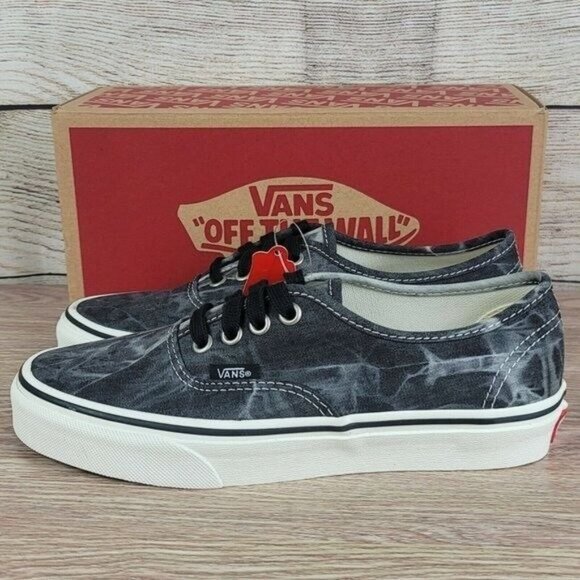 NEW Vans Authentic Low Shoes Women's Size 6 Denim Tie Dye Skate Casual Sneakers‎ - Picture 3 of 7